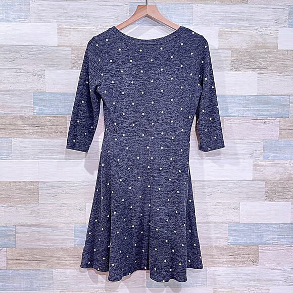 LE LIS Hacci Knit Polka Dot Dress Blue White 3/4 Sleeve Stretch Womens Medium - Picture 3 of 6